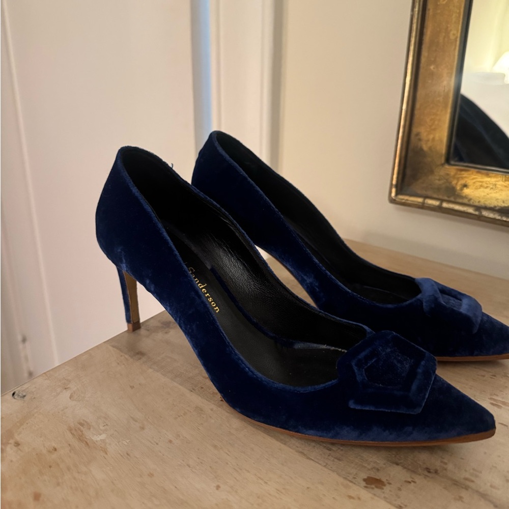Rupert Sanderson Blue Velvet Heels Size 7.5 (new soles recently :)
